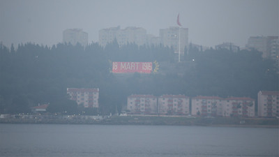 Çanakkale Boğazı transit gemilere kapatıldı