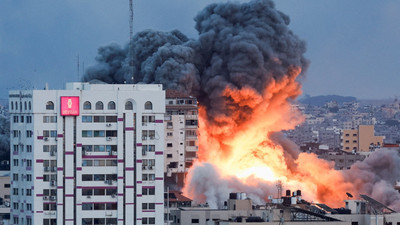 İsrail'in Gazze'nin orta bölgesine düzenlediği saldırılarda en az 40 kişi öldü