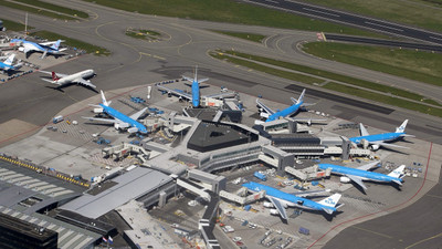 Havalimanında korkunç ölüm: Uçak motoruna kapıldı