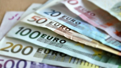 AP seçimlerindeki aşırı sağın yükselişi Euro'yu nasıl etkileyebilir?