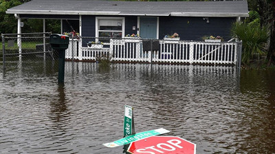 Florida'yı sel vurdu: 'Acil durum' ilan edildi
