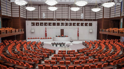 Meclis tatile girdi, AK Parti kolları sıvadı! Yeni dönemde gündeme gelecek yasalar belli oldu