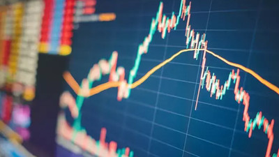 Japonya'da Nikkei endeksi yüzde 12,4 düşüşle 1987'den bu yana en kötü kaybını yaşadı