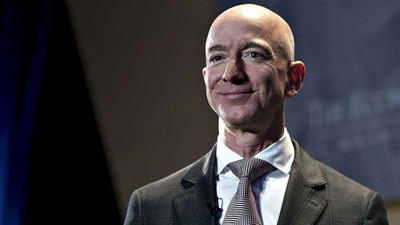 Jeff Bezos'tan Donald Trump'a tebrik