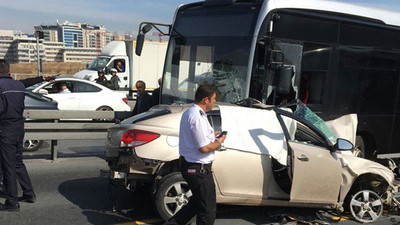 Metrobüs yolunda kaza