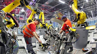 Avrupa'da sanayi üretimi ağustosta arttı