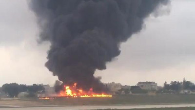 Malta'da uçak düştü