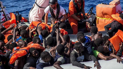 Göçmen botunda 25 ceset bulundu
