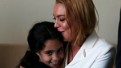 Lindsay Lohan'dan Suriyeli aileye ziyaret