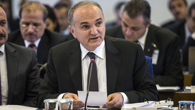 "Elektrikli ve sedan olacak"