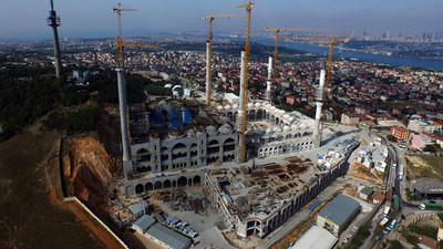Çamlıca Cami'sine raylı ulaşım