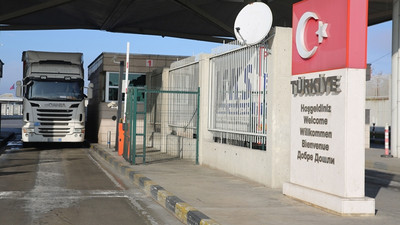 Kapıkule'de 13 kilometrelik TIR kuyruğu