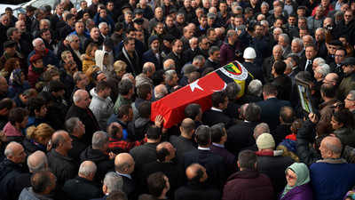 Berkay, son yolculuğuna uğurlandı
