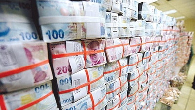 Bütçe kasımda 10 milyar lira fazla verdi