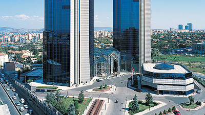 Sabancı Holding'de bayrak değişimi