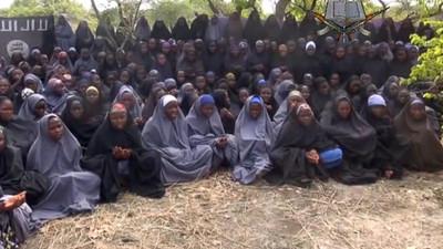 21 kız çocuk Boko Haram'dan kurtuldu
