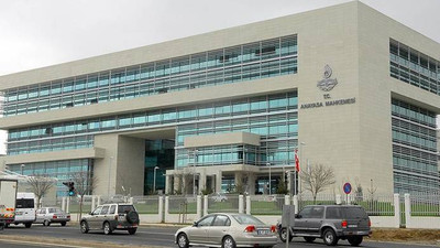AYM'deki 41 personel kamu görevinden çıkarıldı