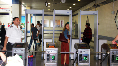 Havalimanı metrosuna x-ray cihazları konuldu
