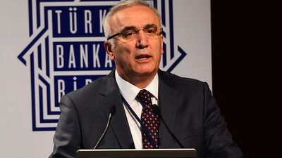 'Bankaları denetleyenlerin yarısı içeride'