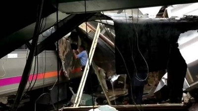 ABD'de tren kazası: 1 ölü, 100 yaralı