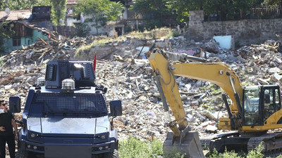 Başkentte gecekondu yıkım ekibine ateş açıldı