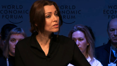Ünlü Türk yazar da Davos'taydı