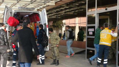 El Bab'ta 3 asker yaralandı