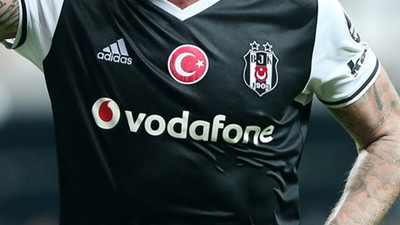 Forma 2 sezon daha Vodafone'un