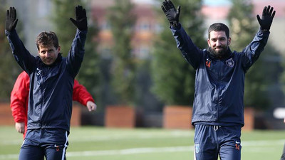 Arda Turan, Medipol Başakşehir ile ilk antrenmanına çıktı