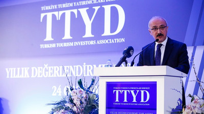 "Ekonomimiz de ordumuz gibi sağlam ve güçlü"