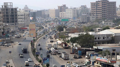 Yemen'de 'ayrılıkçılar hükümet binasını ele geçirdi' iddiası
