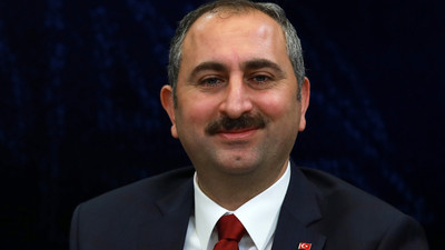 Gül: Kaşıkçı soruşturmasını başarılı bir şekilde yönetiyoruz