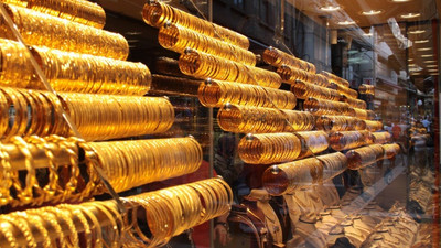 Gram altın fiyatı 215 lira seviyesinde