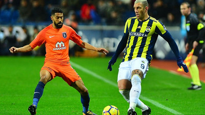 Fenerbahçe, lider Başakşehir'i devirdi