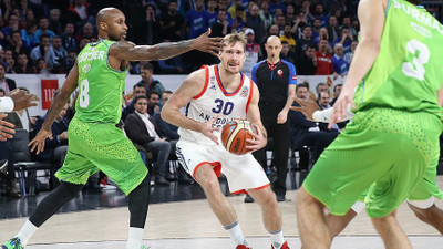 Anadolu Efes'te Dragic sezonu kapattı