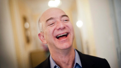Dünya devine Amazon darbesi