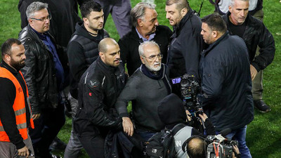 Yunanistan futbolunda kaos bitmiyor