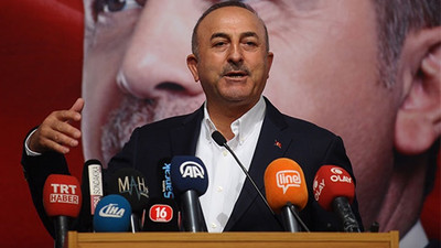 Çavuşoğlu: Uruguay'a kaçan sahtekarın ensesindeyiz