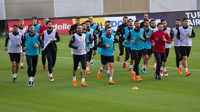 A Milliler Karadağ'a konuk oluyor
