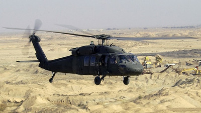 Almanya'da askeri helikopter kuleye çarptı: 1 ölü