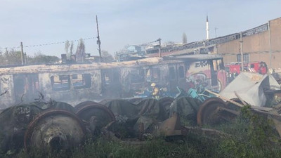 Haydarpaşa Garı'nda vagonlarda yangın çıktı