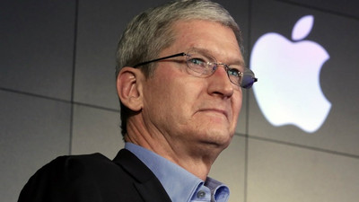 Trump, Apple CEO'su Cook ile ticareti görüştü