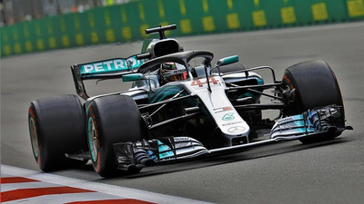 Azerbaycan'da zafer Hamilton'ın