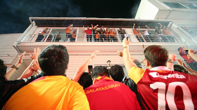 Taraftar Florya'ya akın etti