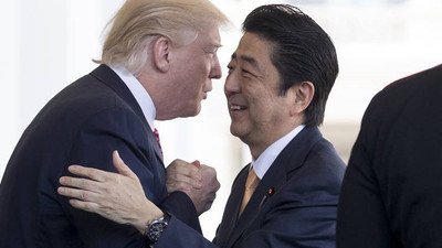 Trump, Kuzey Kore zirvesi öncesi Abe ile görüşecek