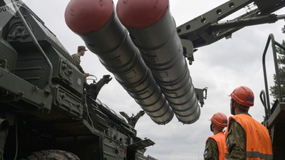 ABD S-400'ler için Hindistan'a yaptırım uygulayabilir