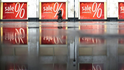 Euro Bölgesi'nde enflasyon hedeften uzaklaştı