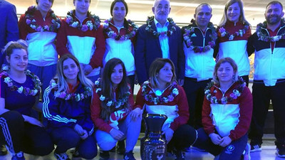 Milliler 5 madalya ile İstanbul'a döndü