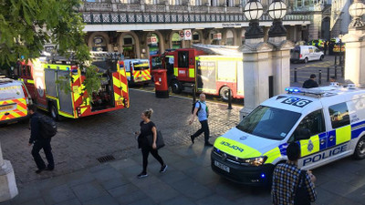 Londra'da bomba alarmı: 1 gözaltı