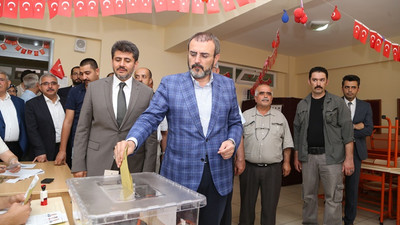 "Milletimizin kararı bizim başımız üzerine"